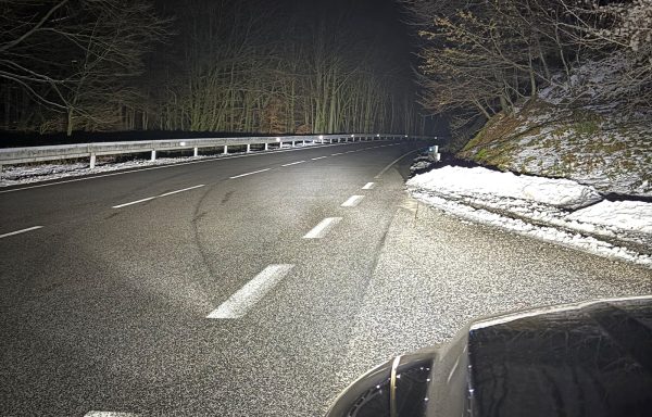 Ďiaľkové svetlá Premium LED H1