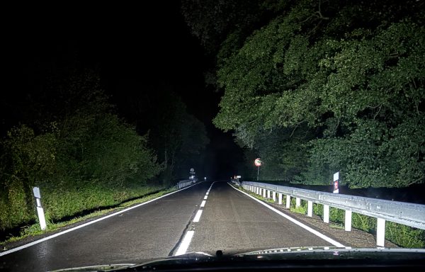 Všetci sa zhodneme, že PRE BEZPEČNÚ JAZDU JE POTREBNÉ DOBRE VIDIEŤ